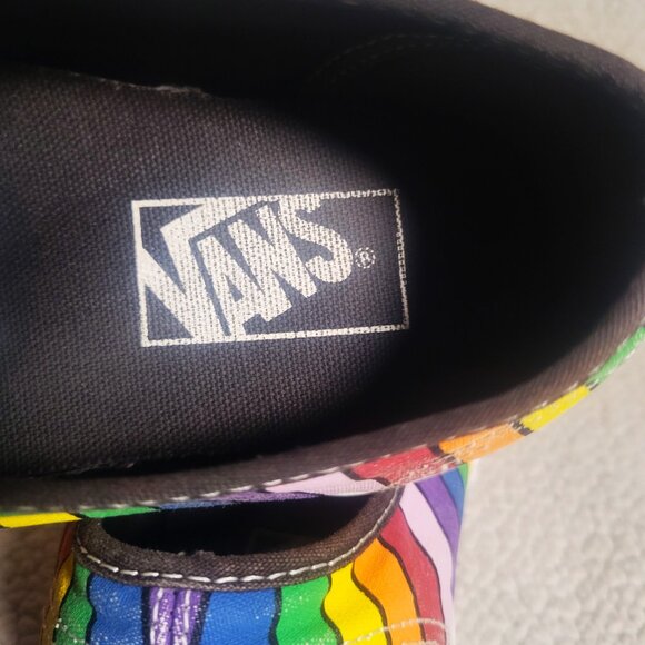 VANS Authentic Refract Sneaker Rainbow Low Top Sneaker - Unisex W/8. M/6.5 - Picture 6 of 8
